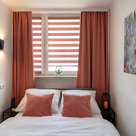 Staymoovers - Ladne Mieszkanie W Poblizu Energylandii - Parking Zator Dış mekan fotoğraf